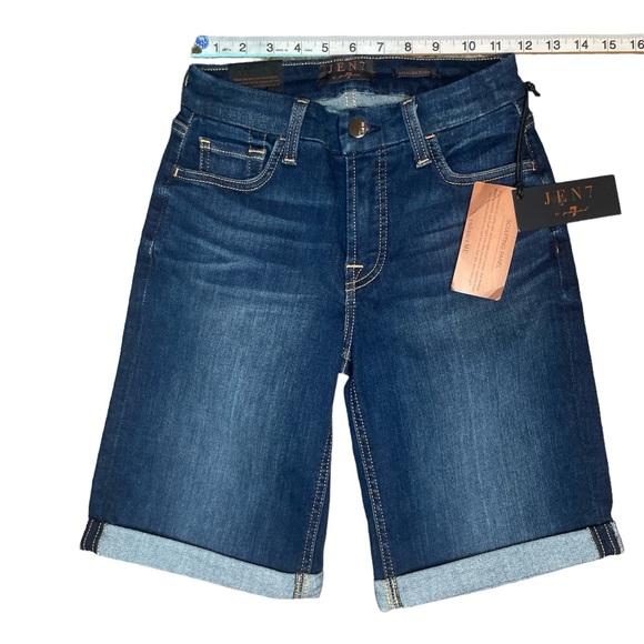 NWT Jean Shorts☀️JEN7 By 7 for all mankind Size 0 Bermuda - Picture 1 of 6